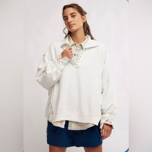 ▪️NWT We The Free Camden Henley Sweatshirt